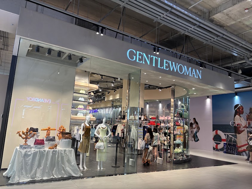 バンコク　GENTLEWOMAN（ジェントルウーマン）