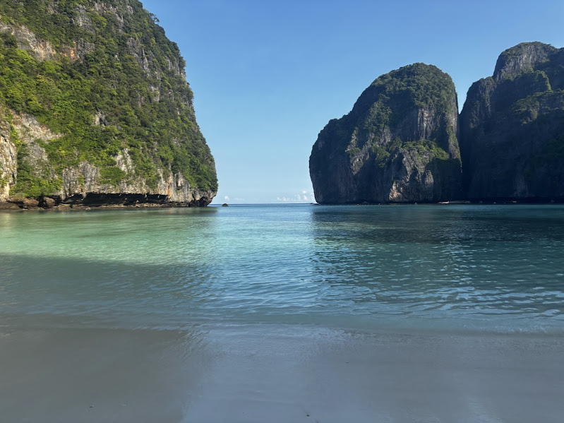 離島ツアーでアイランドホッピング(ピピ島・コーラル島など)