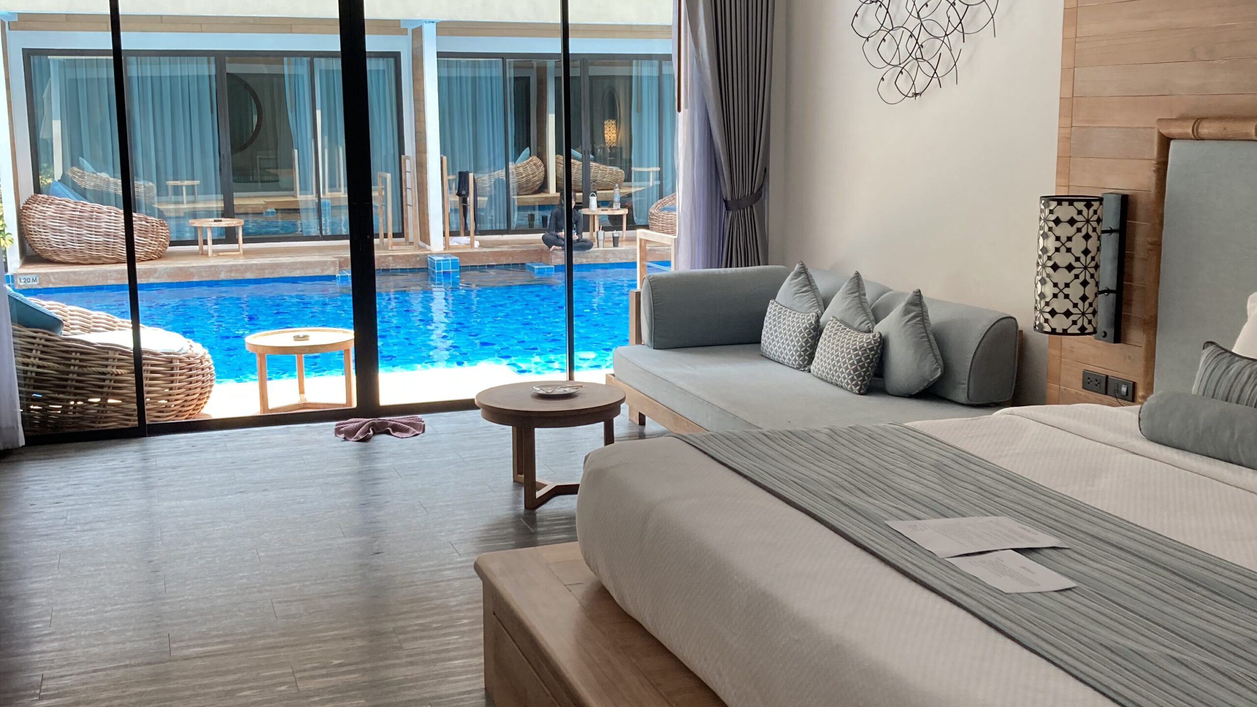 アキラ リペ リゾート プールアクセス 客室