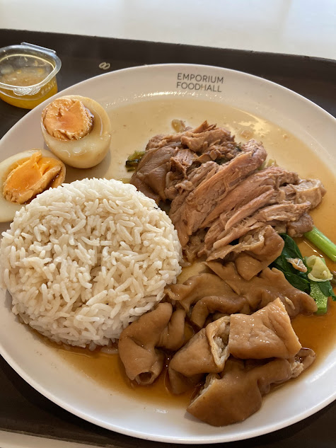 エンポリアム フードコート カオカームー